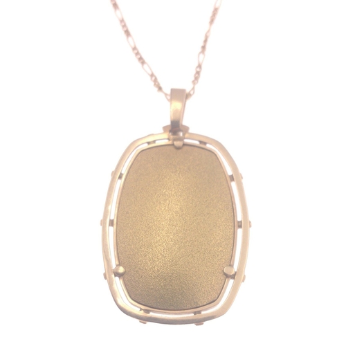 18D - 18ct jeweller tested with Spanish Hallmarks El Greco inspired pendant with 18k stamped yellow gold c... 