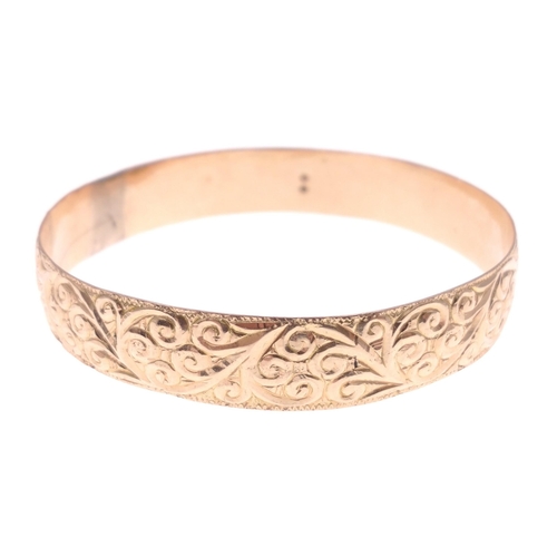 18G - 18ct tested with Spanish Hallmarks a lovely yellow gold bangle weight 31.39g approx
18ct verified an... 