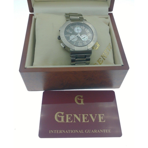 20 - GENEVE Luxury Watches of Switzerland 7186 gents wristwatch with original box. Mother of pearl sub di... 