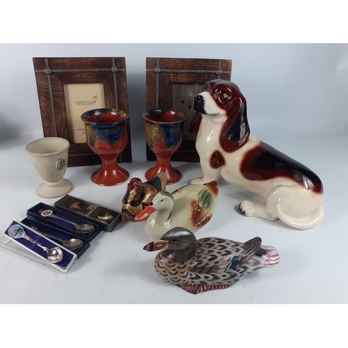 232 - QUALITY LOT!! 
A mixed lot to include a large KINGSTON POTTERY Basset Hound 33cm approx with repair ... 