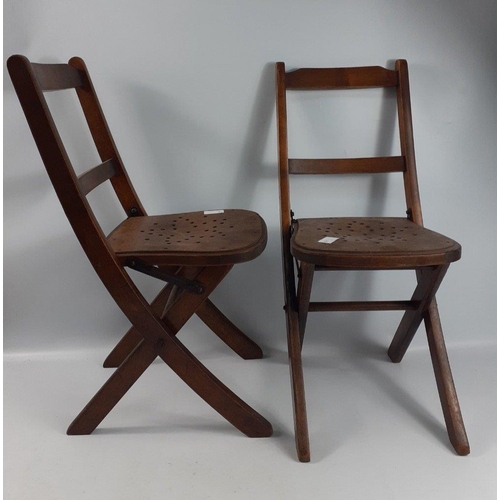 383 - A pair of c1910's wooden children's foldaway chairs standing 60 cm high - rather CLASSY!#395