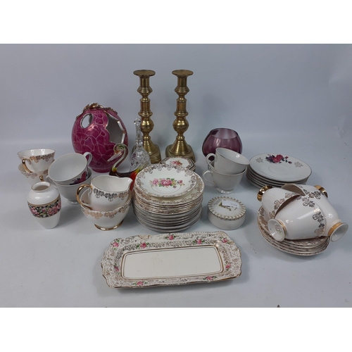 430 - A mixed lot including a WEDGWOOD 'Clio' pin dish (10 cm dia) and small vase (10cm high), an OLD ROYA... 