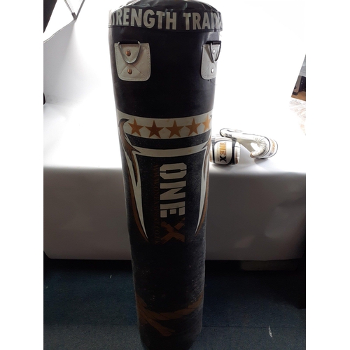 201 - A very substantial hanging punch bag and gloves. STRENGTH TRAINING 1 by One X Sport, Gloves matching... 