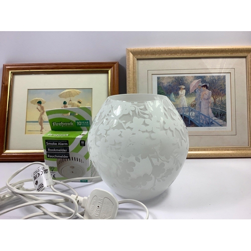 386 - A mixed lot to include a Firehawk 10 year lithium battery smoke alarm, an opaque glass table lamp st... 