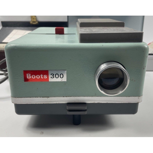 40 - A BOOTS 300 SLIDE PROJECTOR#36