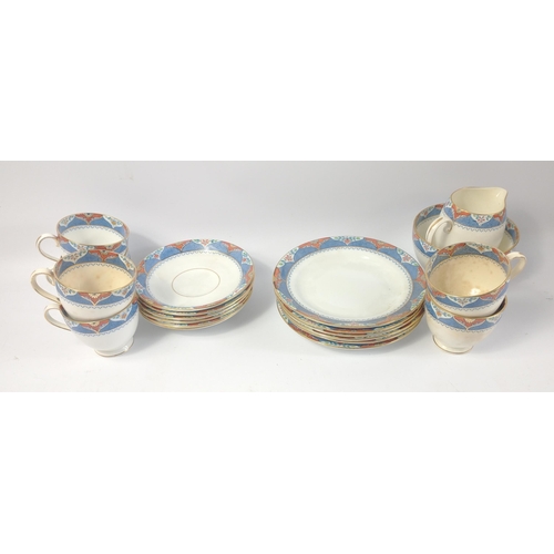 100 - A FENTON Bone China tea set in comprising of 6 teacups, 6 saucers, 6 side plates and a sugar bowl wi... 