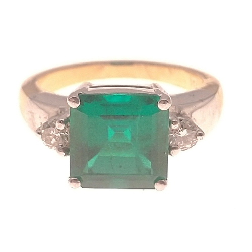 4 - LARGE COLOMBIAN EMERALD! 
18ct(750 stamped) yellow and white gold ring with a 4ct Colombian Emerald ... 