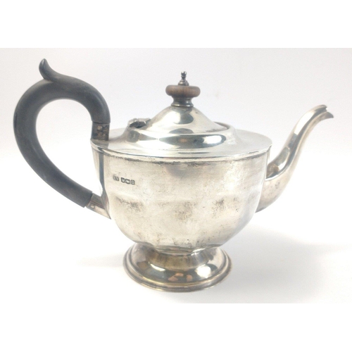 170 - A silver hallmarked VINER'S tea service to include a teapot (gross weight 455g approx), milk jug and... 