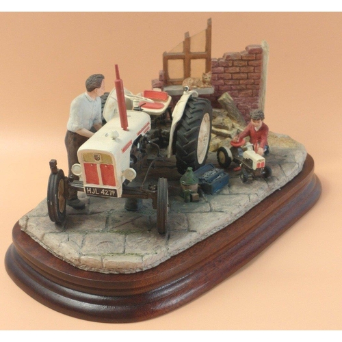 297 - BORDER FINE ARTS Like Father like Son No B0859
model No. B0859 by Ray Ayres still in original box an... 