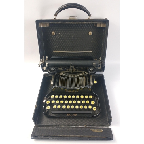 437 - An L C SMITH & CORONA 'CORONA SPECIAL' portable folding typewriter in nice condition, case measu... 