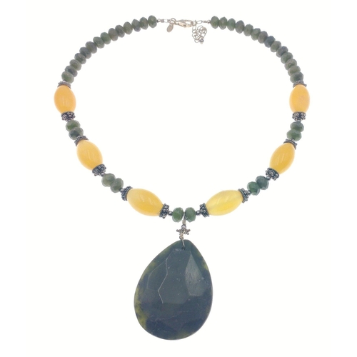 89 - A stylish green stone with caramel coloured separators, necklace with 925 stamped fastening,#89