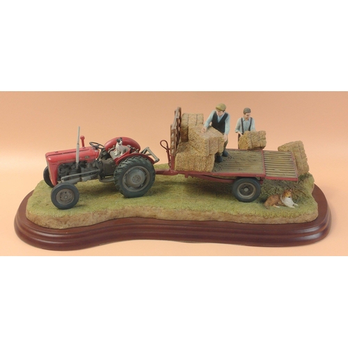 301 - BORDER FINE ARTS Loading-Up No A3448 large
model by Ray Ayres still in original box and in good cond... 