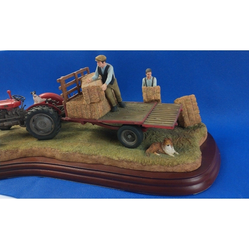 301 - BORDER FINE ARTS Loading-Up No A3448 large
model by Ray Ayres still in original box and in good cond... 