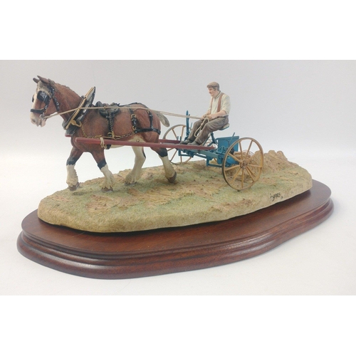 307 - BORDER FINE ARTS 'Rowing-Up'   model No. B0598 by Ray Ayres, on wood base, with original box and in ... 