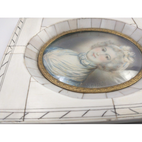 670 - ORIGINAL DOMENICO BOSSI signed (1767 - 1853) oval framed portrait of a Lady, wearing decollete pale ... 