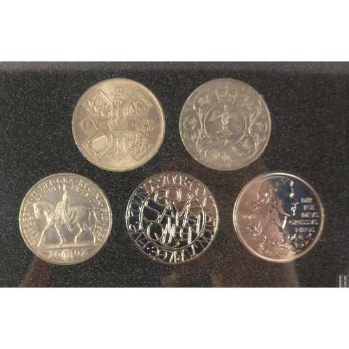 15 - WESTMINSTER Mint celebrating the Jubilees of Queen Elizabeth ll - a Commemorative Crown Set to inclu... 