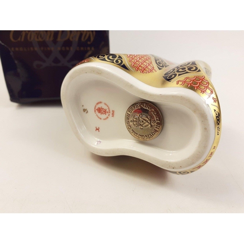 117 - A ROYAL CROWN DERBY Old Imari snake paperweight with gold stopper, comes with original box, figure s... 