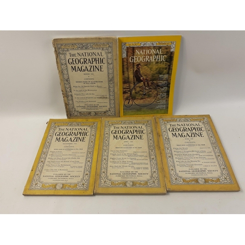 380 - Vintage copies of NATIONAL GEOGRAPHIC from March 1923 (includes fascinating photos from the Netherla... 