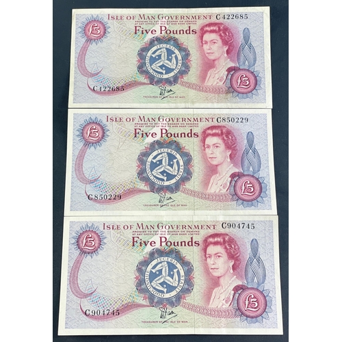 145 - ISLE of MAN 1980s £5 Banknote collection of three Dawson £5 five Pound notes.  All in nice uncircula... 