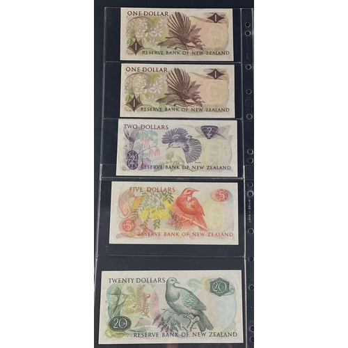 152 - NEW ZEALAND Banknote collection to include two One Dollar notes, one Two Dollar note, one Five Dolla... 