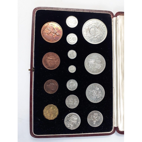 220 - 1937 GEORGE VI SPECIMEN COIN set in lovely original Royal Mint  presentation case.  Slight wear to c... 