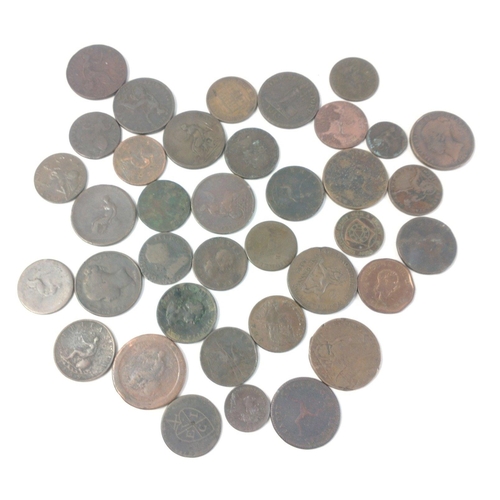 285 - An interesting lot of early Copper coins. Some Eighteenth Century pennies and half pennies including... 