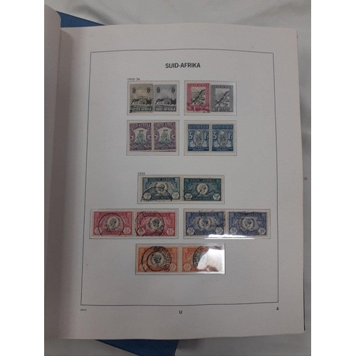 359 - Davo Deventer SOUTH AFRICA Stamp Album in folder.  A very attractive album with a selection of used ... 