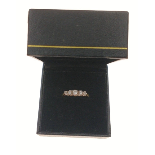 373 - A 750 hallmarked yellow gold 5 stone diamond ring size N, gross weight 2.60g#7