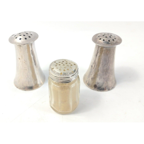 475 - A collection of hallmarked silver cruets to include 2 pepper pots Chester 1913, 2 lidded pots with h... 