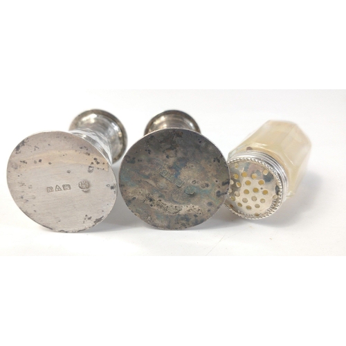 475 - A collection of hallmarked silver cruets to include 2 pepper pots Chester 1913, 2 lidded pots with h... 