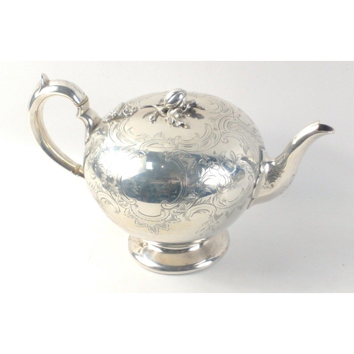 476 - A stunning Victorian solid silver teapot, cream jug and sugar bowl.  Superb bright cut design and al... 