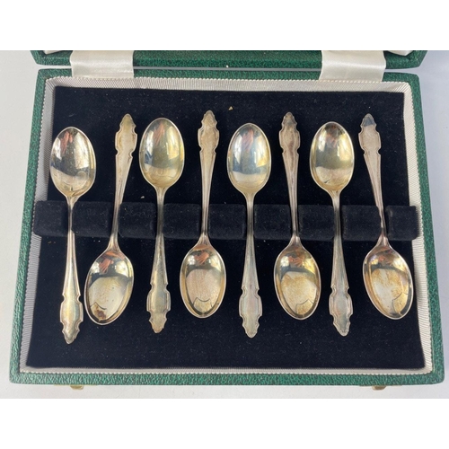 481 - A boxed silver spoon from Inverness, hallmarked Birmingham 1925 plus a set of 8 coffee spoons hallma... 