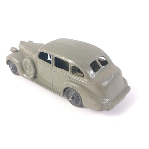 552 - DINKY Toys Buick Sedan Saloon Car.  Minor paint chips to original grey finish.  A lovely example of ... 