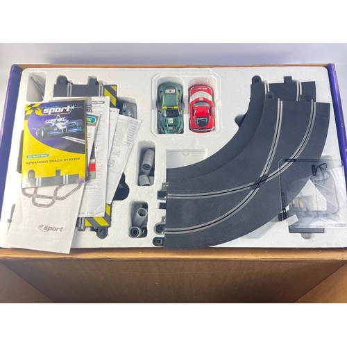 565A - SCALEXTRIC GT RACERS Racing Car Set.  Boxed used set in great condition.  Contains Aston Martin and ... 