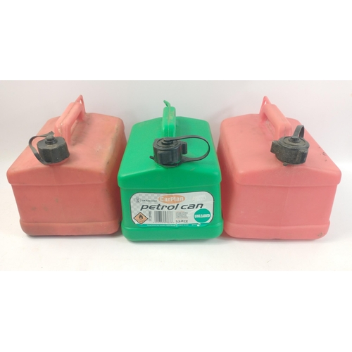 889 - A useful lot of three plastic 5 L petrol cans.#537