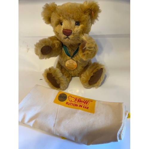 138 - STEIFF - teddy bear with the iconic moveable parts - comes complete with his branded bag! stands 30c... 