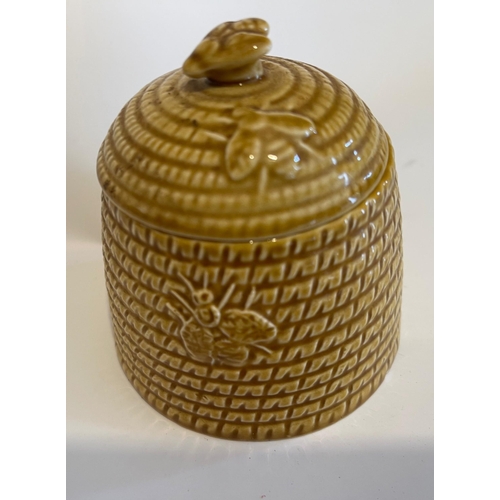 198 - A VINTAGE lidded HONEYPOT with an insect handle dimension 10cm tall approx#201