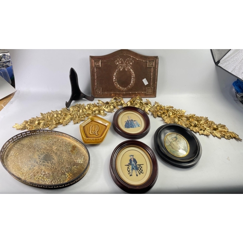 501 - A mixed lot to include 2 gold-coloured decorative plaster pieces, a VINER'S plate pierced gallery tr... 