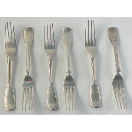 190 - A set of six sterling silver Victorian dessert forks hallmarked London 1826 by William Chawner maker... 