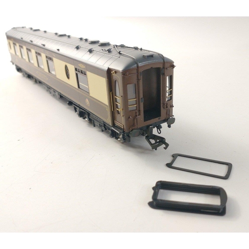 280 - WOW! GOLDEN AGE MODELS metal bodied OO Gauge Carriages x 3 to include 1-A Grey Zena, 1-C Grey Car No... 