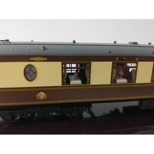 280 - WOW! GOLDEN AGE MODELS metal bodied OO Gauge Carriages x 3 to include 1-A Grey Zena, 1-C Grey Car No... 