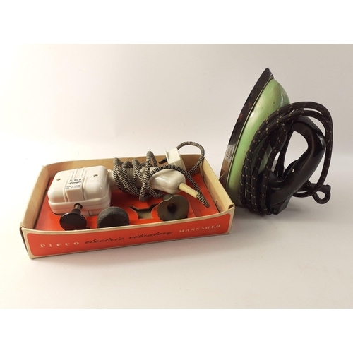 668 - Vintage Electronics.  PIFCO Electric vibratory massager in part box and green-bodied Murphy Richards... 