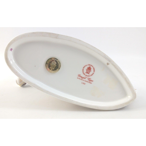 121 - A 1994 ROYAL CROWN DERBY Bengal Tiger with a gold stopper#121