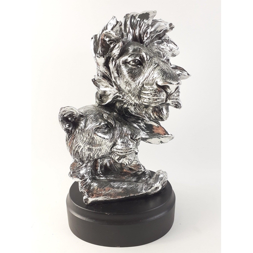 164 - A very stunning resin silvered bust of a lion couple.  Modern sculpture standing approx 30cm tall. D... 