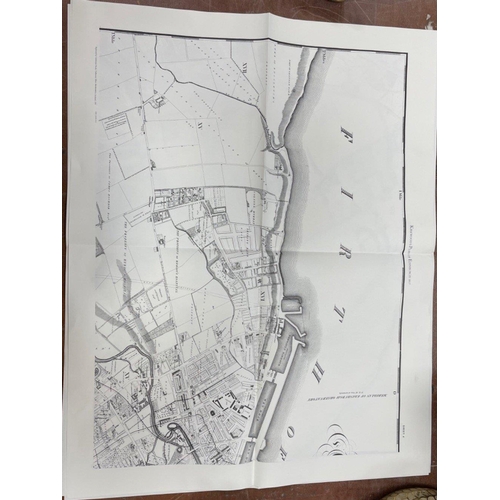 187 - NICE CRISP CONDITION! KIRKWOOD PLAN OF EDINBURGH 1817 reprinted version by Caledonian Books 1997 she... 