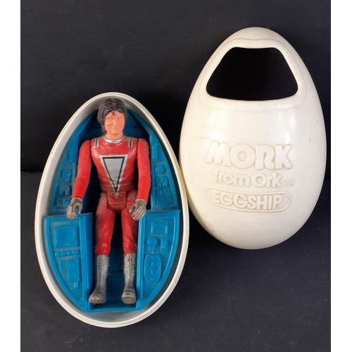 317 - NANU NANU ! A rarer Vintage Mork & Mindy - Mork From Ork Eggship - Robin Williams.  Dated 1979 H... 