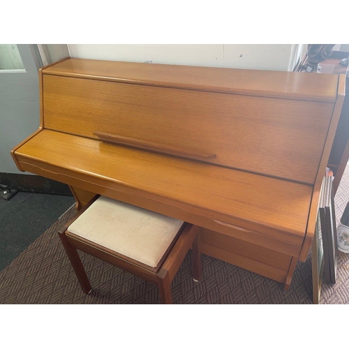 343 - A very nice CHALLEN upright piano, all tuned and ready to go! The piano comes with a modernish teak ... 