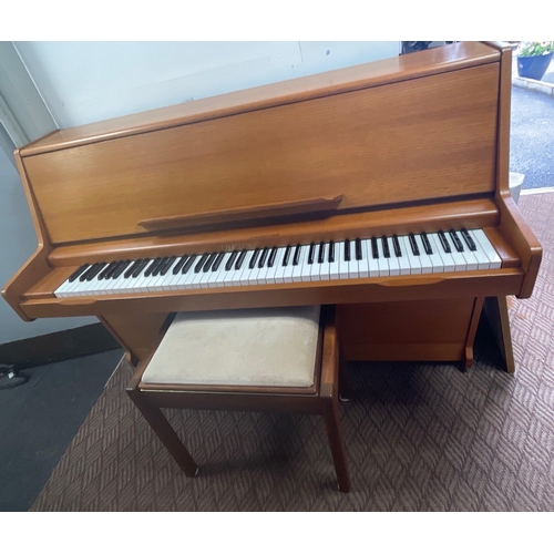 254 - A very nice CHALLEN upright piano, all tuned and ready to go! The piano comes with a modernish teak ... 