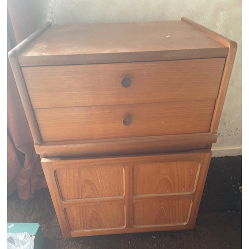 Lot 351E      