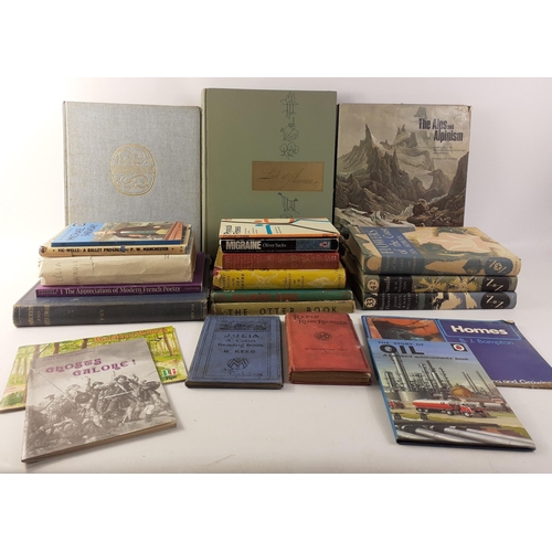 292 - A collection of mostly VINTAGE mixed genre books to include topics on Natural Science, Hobbies, Natu... 